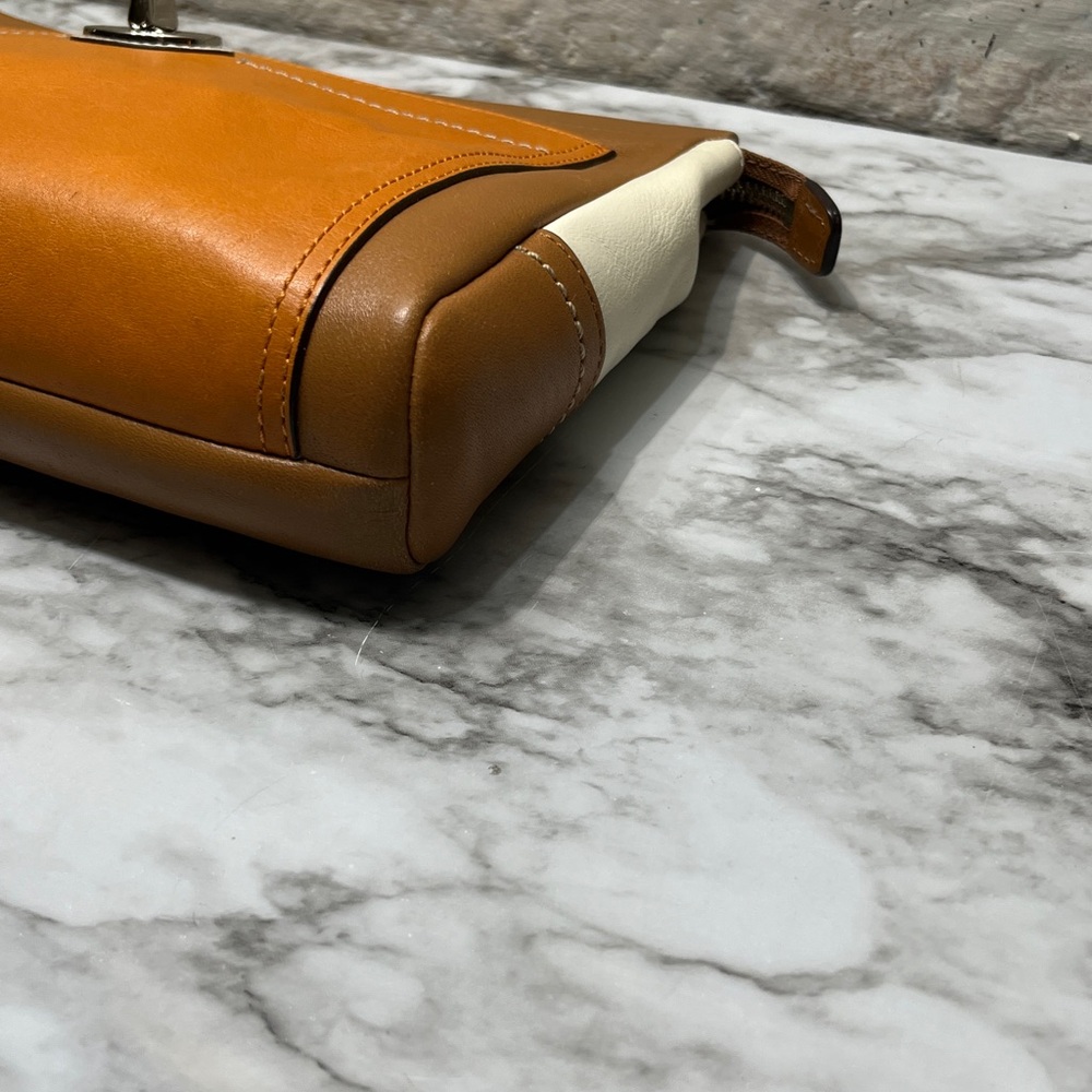 Coach Colorblock Large Clutch in orange/brown/cream leather. VINTAGE - Picture 7 of 12